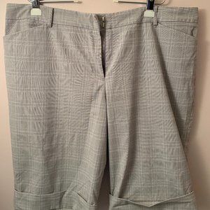 Plaid cuffed bermuda shorts